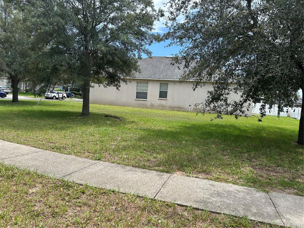 13042 HAVERHILL DRIVE