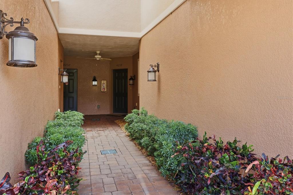 4239 OVERTURE CIRCLE, BRADENTON, FL — photo 4 of 30