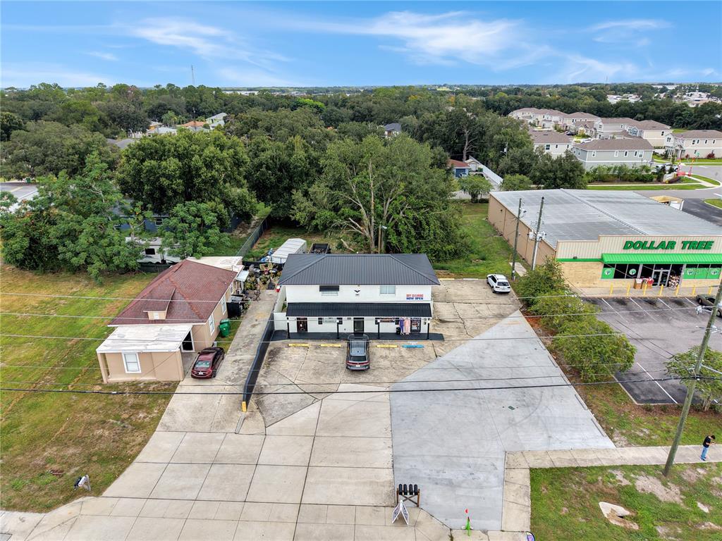 608 DUNDEE ROAD UNIT 4, DUNDEE, FL — photo 3 of 18