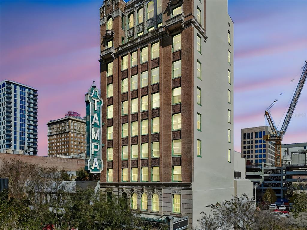 707 N FRANKLIN STREET UNIT 6