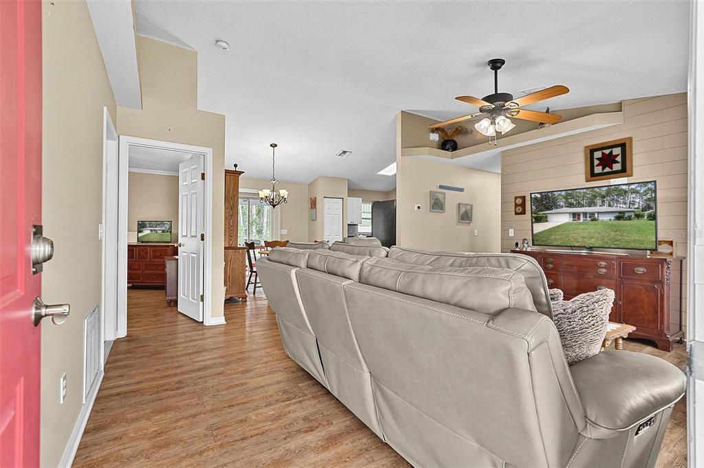 98 SMITH TRAIL, PALM COAST, FL — photo 5 of 30