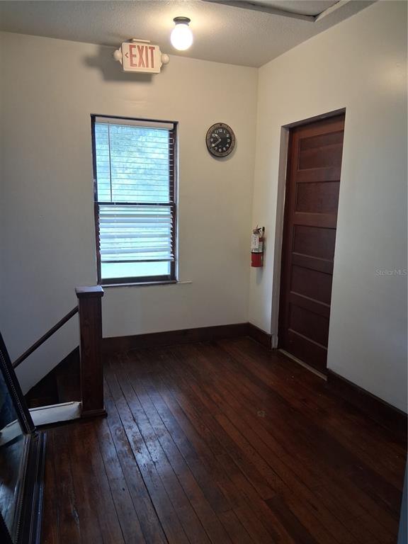 472 CLEARWATER LARGO ROAD N, LARGO, FL — photo 3 of 11