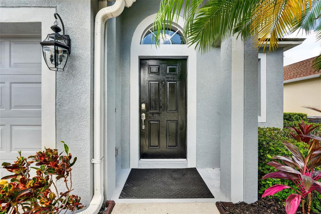 6218 BLACKDRUM COURT, BRADENTON, FL — photo 3 of 30