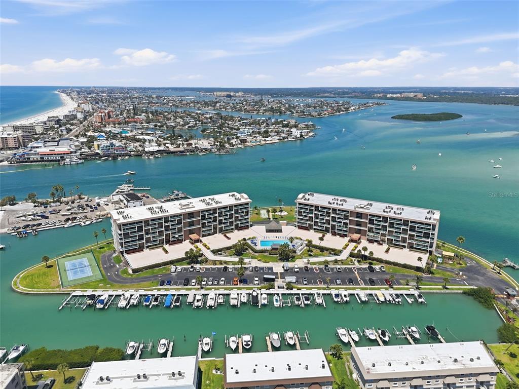 1 KEY CAPRI UNIT 608W