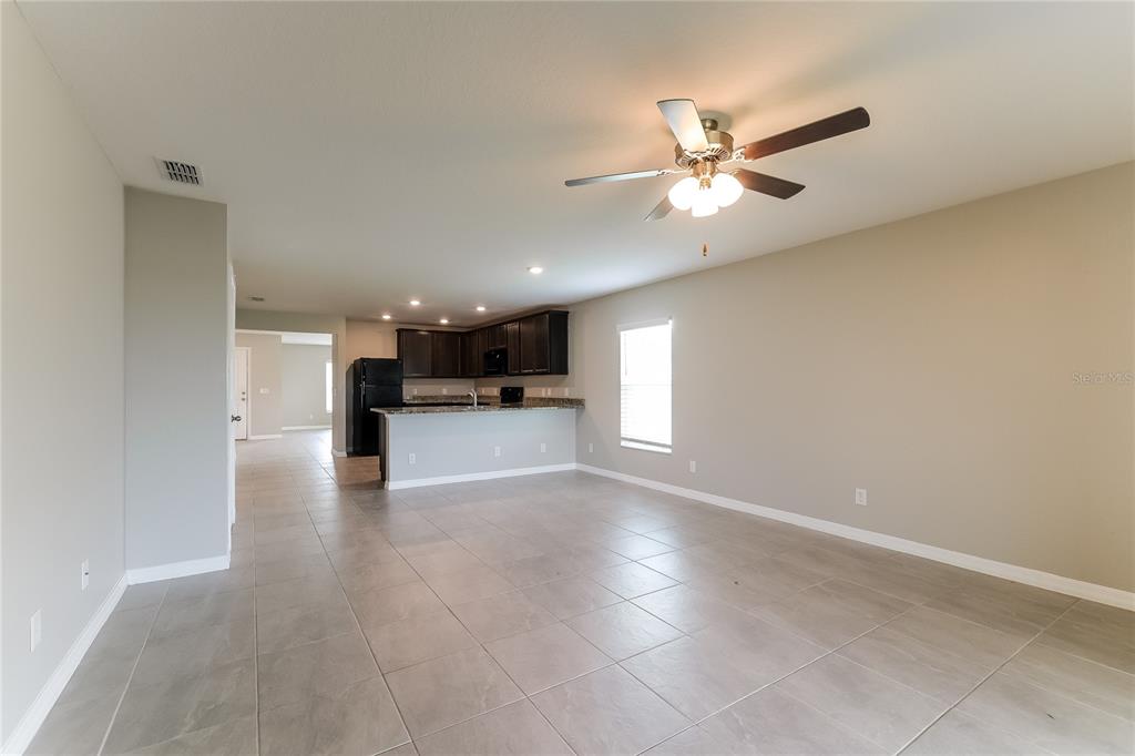 1571 SWAN LAKE CIRCLE, DUNDEE, FL — photo 2 of 15