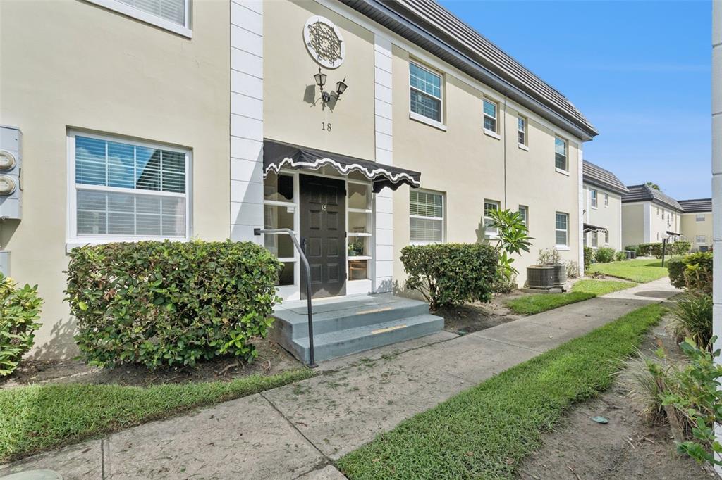 1500 GAY ROAD UNIT 18D