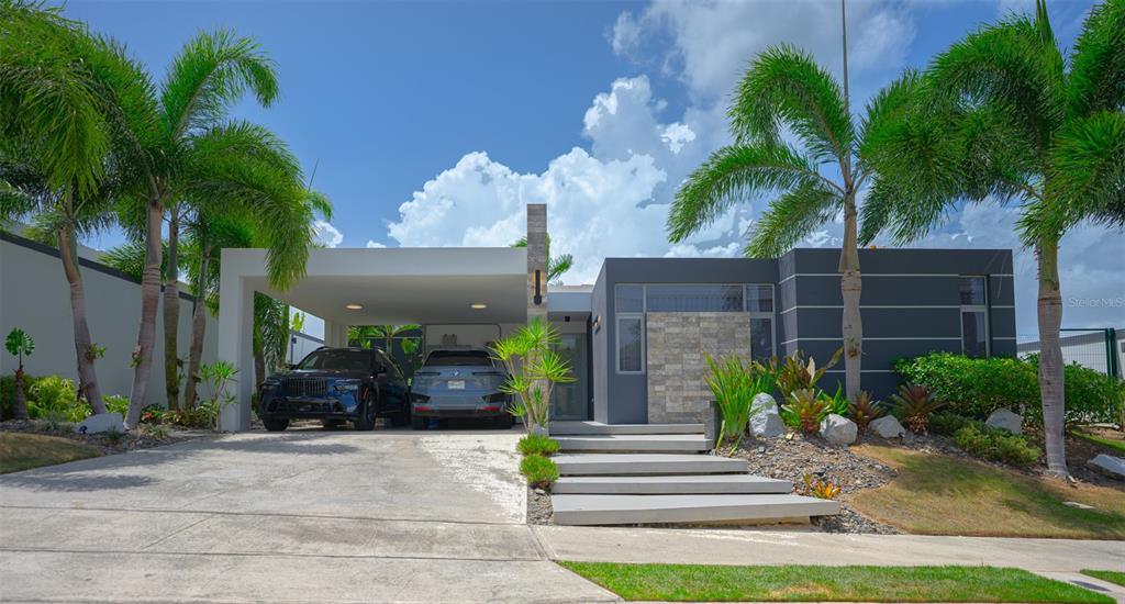 120 URB.BELAIR AT FINCA ELENA | CALLE NARANJO UNIT 120