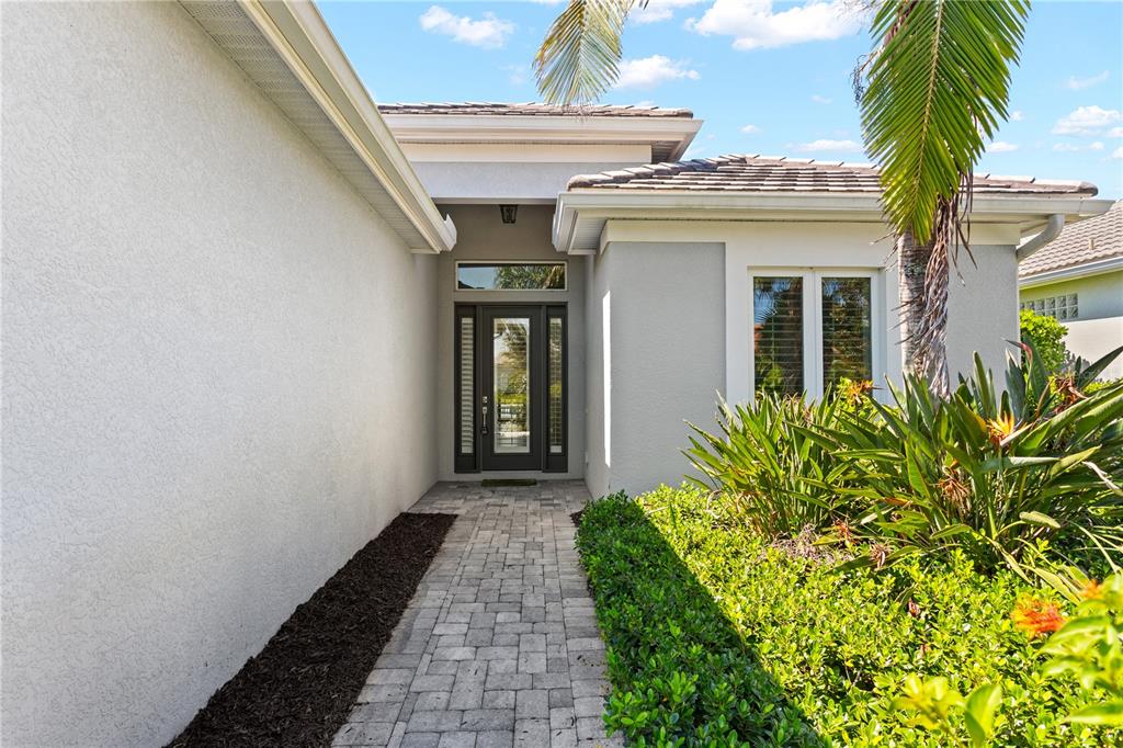 4940 TOBERMORY WAY, BRADENTON, FL — photo 2 of 45