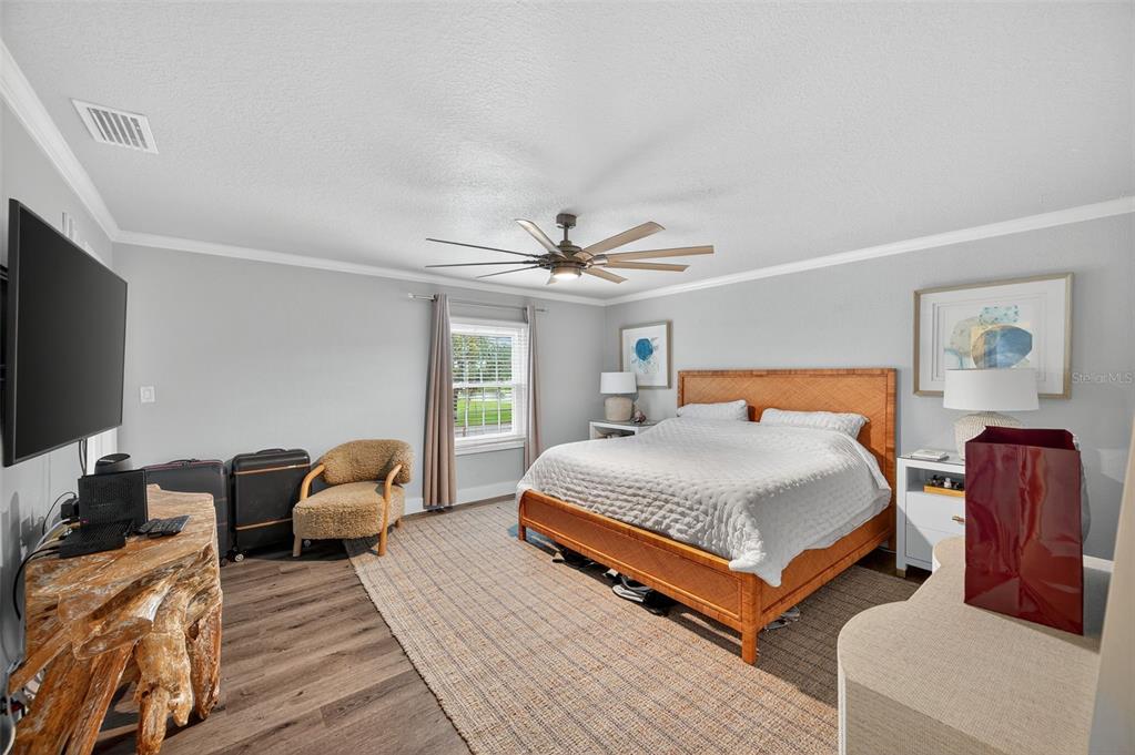 4924 BEACH DRIVE SE UNIT F, ST PETERSBURG, FL — photo 2 of 30