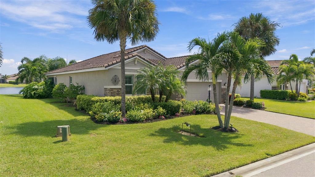 13316 SAW PALM CREEK TRAIL, BRADENTON, FL — photo 2 of 54