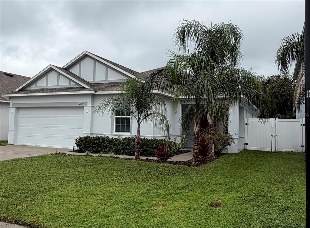 2021 CANTON PARK DRIVE, WINTER HAVEN, FL — photo 3 of 36