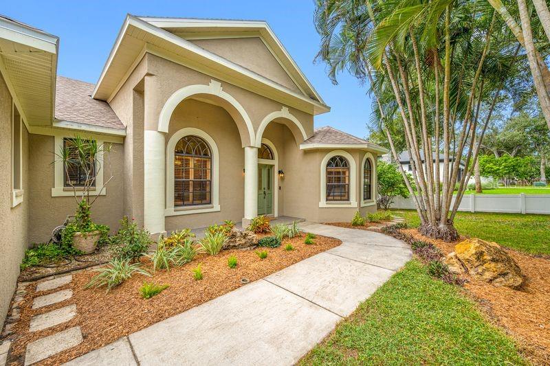 114 IRWIN ST E, SAFETY HARBOR, FL — photo 3 of 65