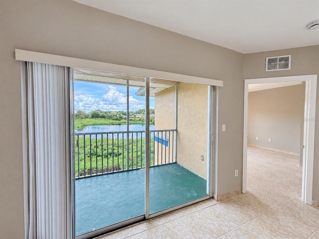 522 VILLA DEL SOL CIRCLE UNIT 203, ORLANDO, FL — photo 2 of 19