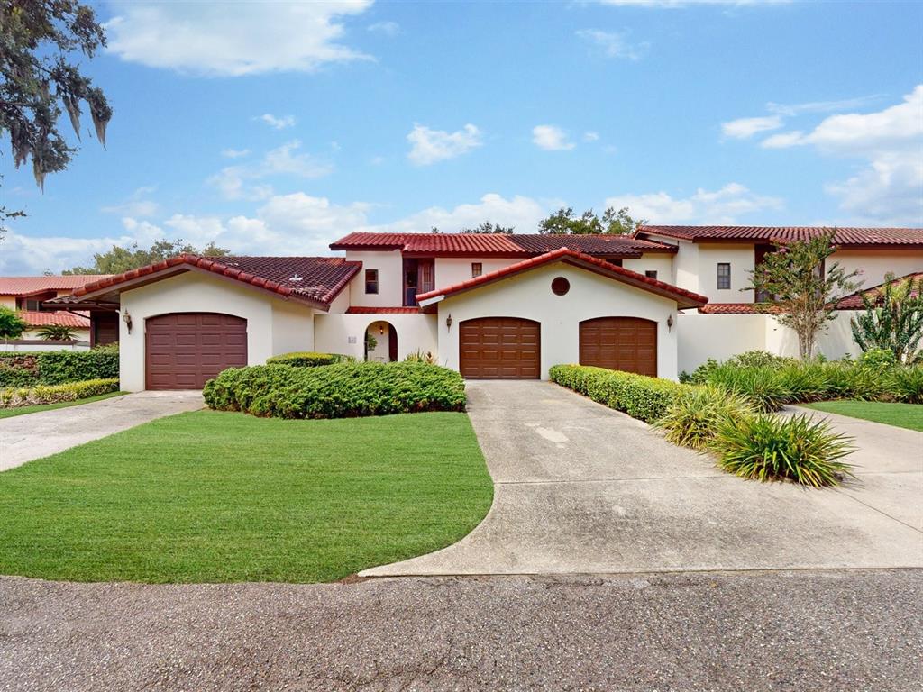 105 COVENTRY LANE