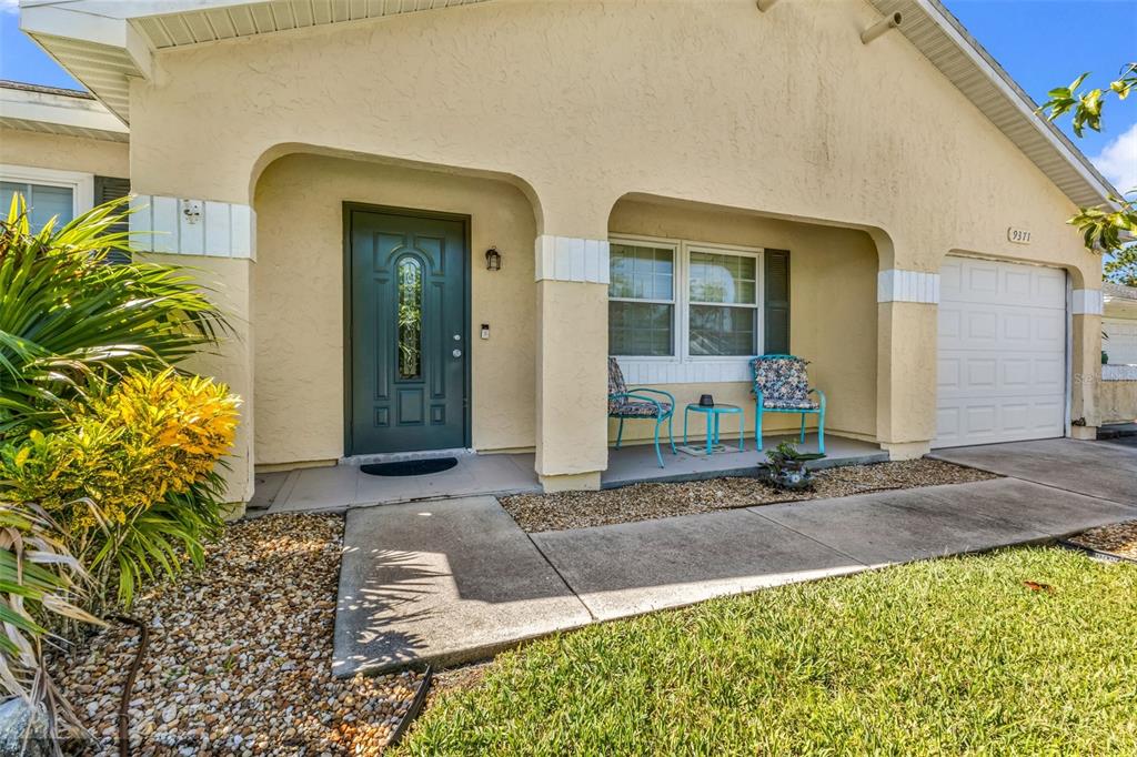 9371 HEARTWELLVILLE AVENUE, ENGLEWOOD, FL — photo 4 of 30