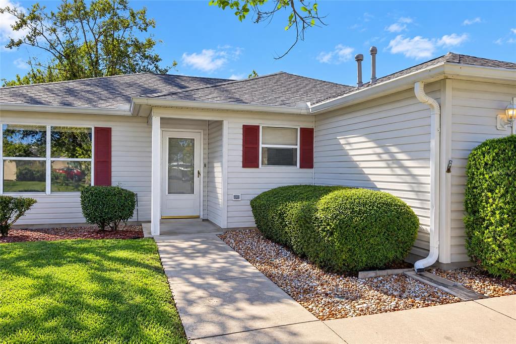 17900 SE 92ND AMORY AVENUE, THE VILLAGES, FL — photo 4 of 45