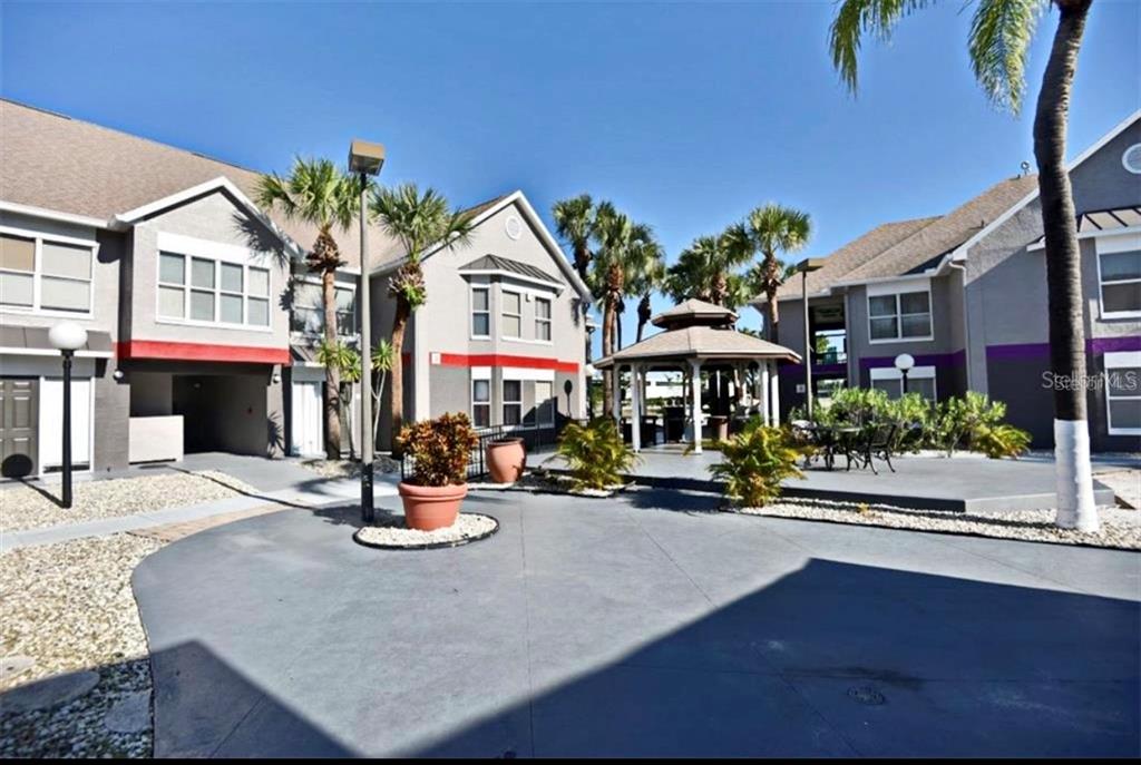 3100 PARKWAY BOULEVARD UNIT 220