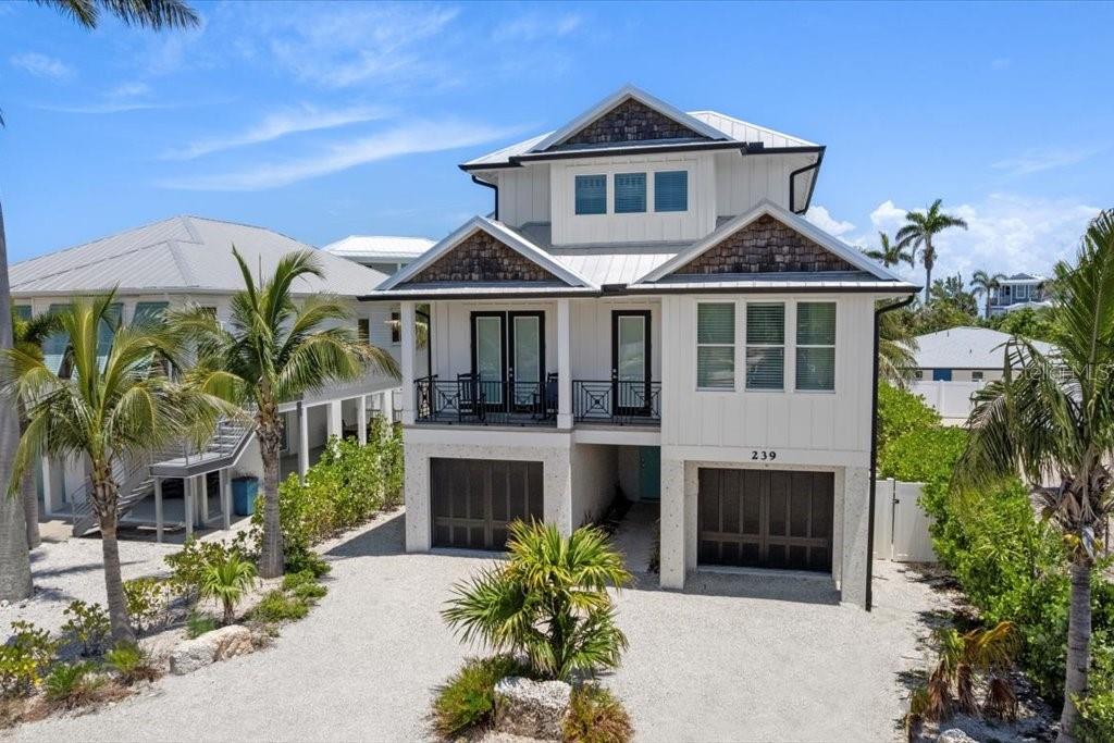239 S HARBOR DRIVE