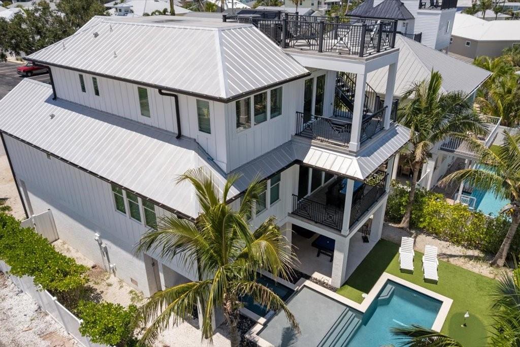 239 S HARBOR DRIVE, HOLMES BEACH, FL — photo 2 of 30