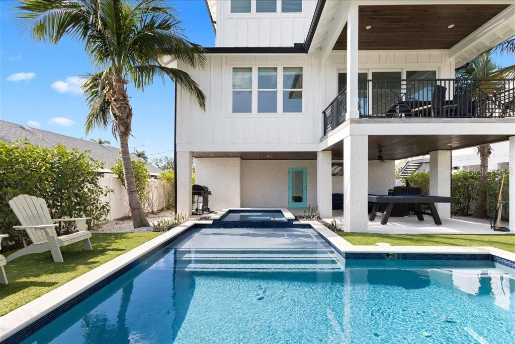 239 S HARBOR DRIVE, HOLMES BEACH, FL — photo 3 of 30