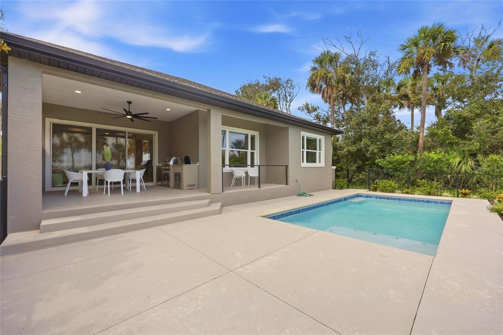 27 S RIVERWALK DRIVE, PALM COAST, FL — photo 2 of 30