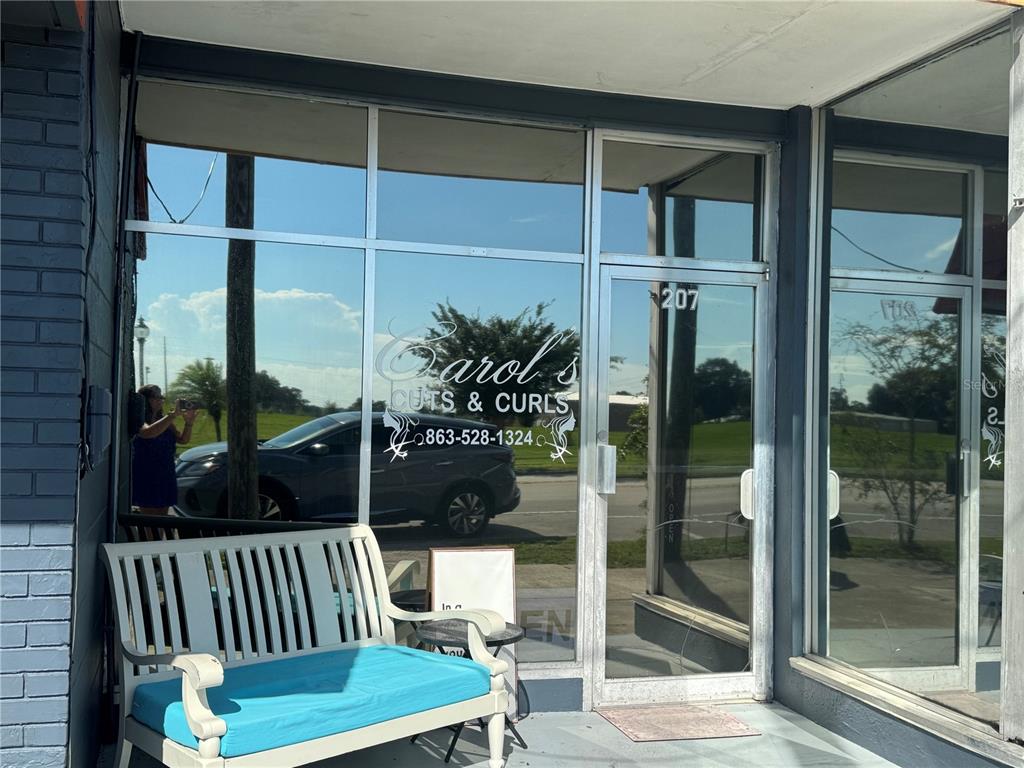 207 N SCENIC HIGHWAY UNIT 207 & 211