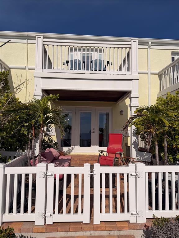 5050 COQUINA KEY DRIVE SE, ST PETERSBURG, FL — photo 2 of 15