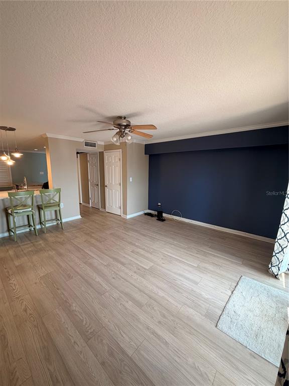 5050 COQUINA KEY DRIVE SE, ST PETERSBURG, FL — photo 5 of 15