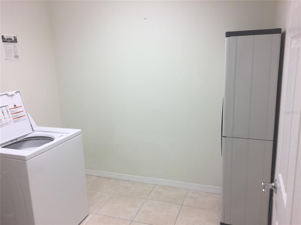 925 BEVILLE ROAD UNIT 5, SOUTH DAYTONA, FL — photo 5 of 8