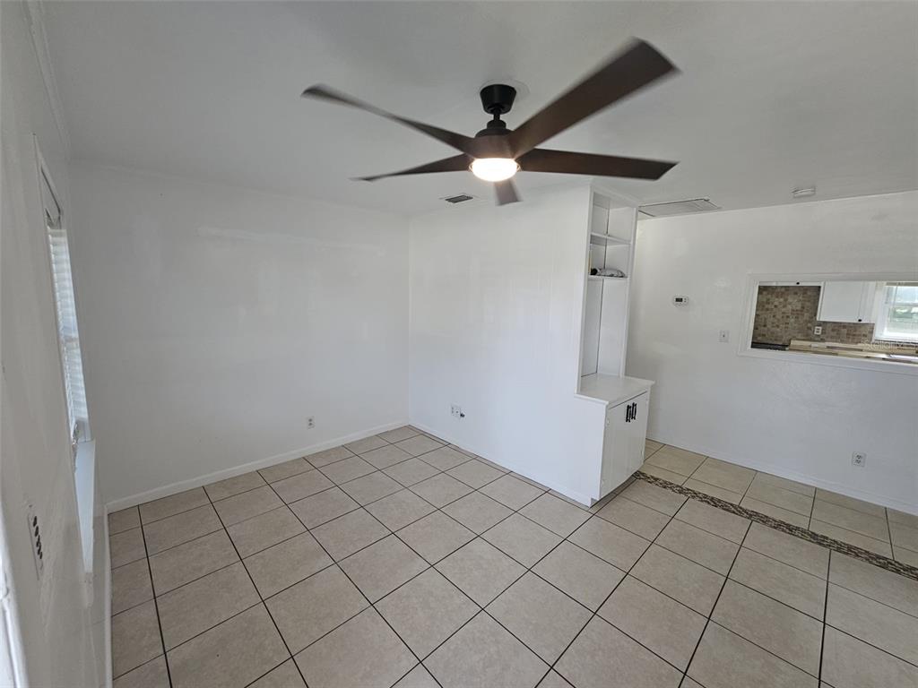 127 ANARECE AVENUE, AUBURNDALE, FL — photo 5 of 23