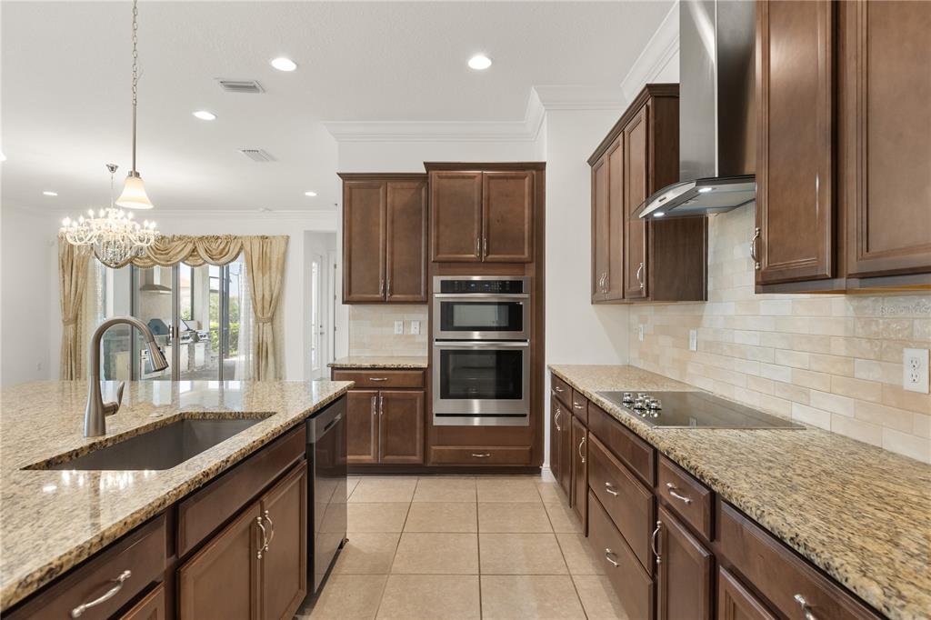 8148 CLEOBURY DRIVE, ORLANDO, FL — photo 4 of 30