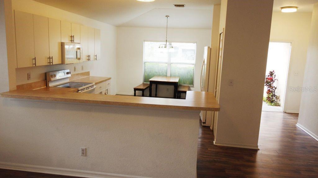 557 WINDERMERE DRIVE, LEHIGH ACRES, FL — photo 4 of 29