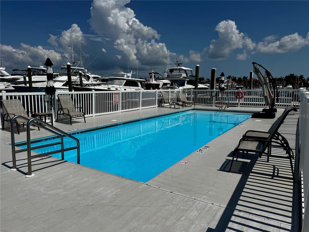 102 RIVIERA DUNES WAY UNIT N-13, PALMETTO, FL — photo 2 of 4