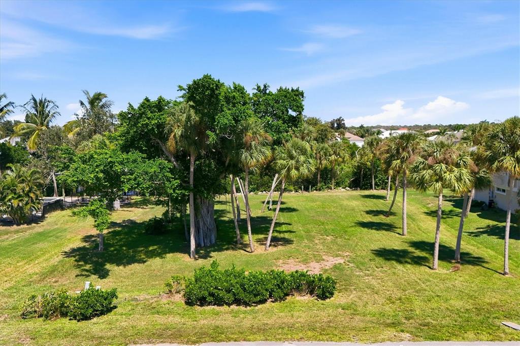 10060 CREEKSIDE DRIVE, PLACIDA, FL — photo 3 of 16