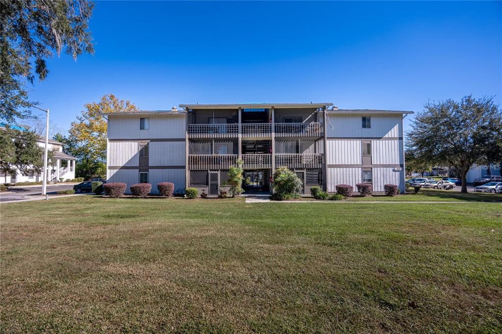 6519 W NEWBERRY ROAD UNIT 108