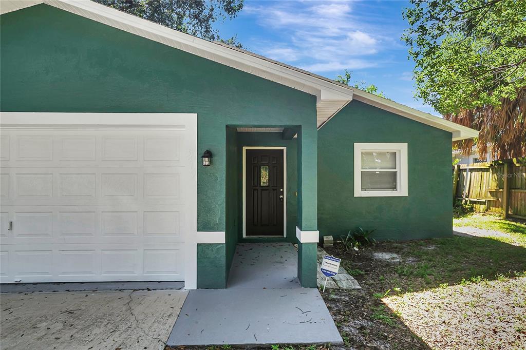 3419 E DIANA STREET, TAMPA, FL — photo 3 of 30