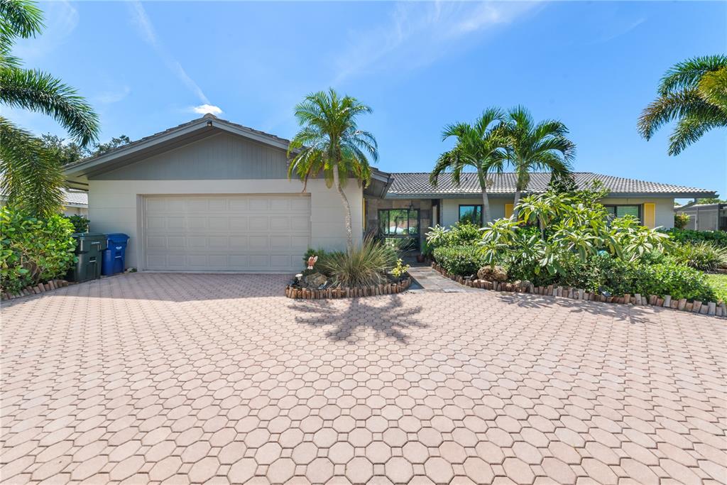 3377 SPRING MILL CIRCLE, SARASOTA, FL — photo 3 of 30