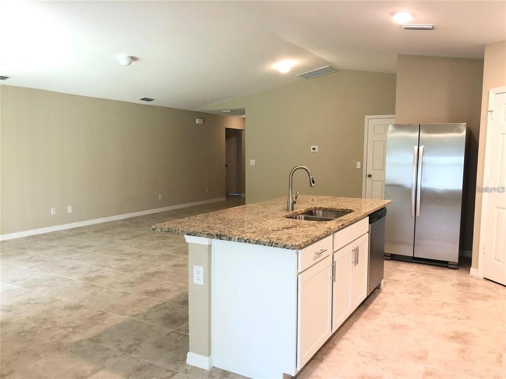 1546 GLENAN ROAD, NORTH PORT, FL — photo 4 of 9