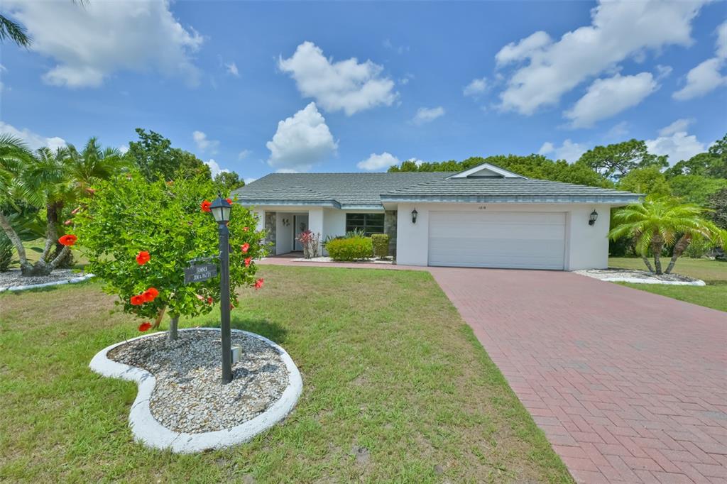 1819 NEW BEDFORD DRIVE
