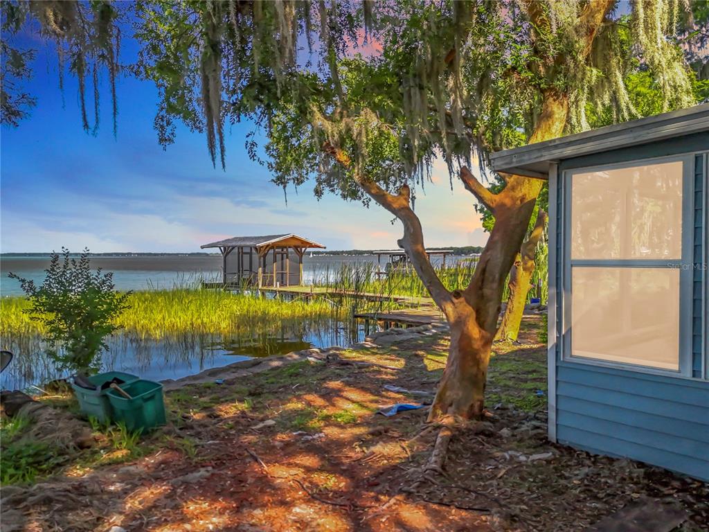 1107 NORTHSHORE DRIVE