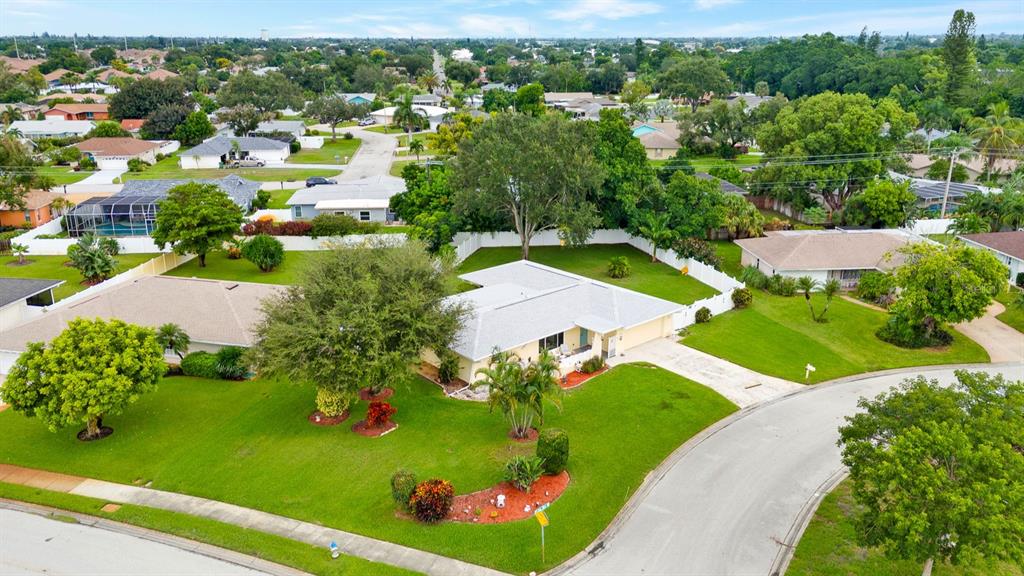 6806 21ST AVENUE TERRACE W, BRADENTON, FL — photo 3 of 30