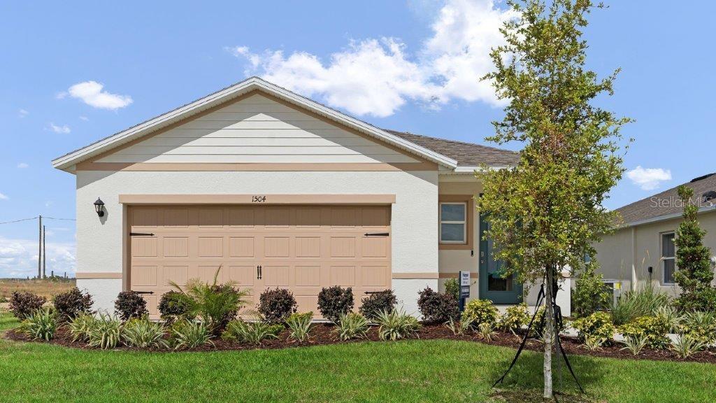 3437 NETTLE LOOP