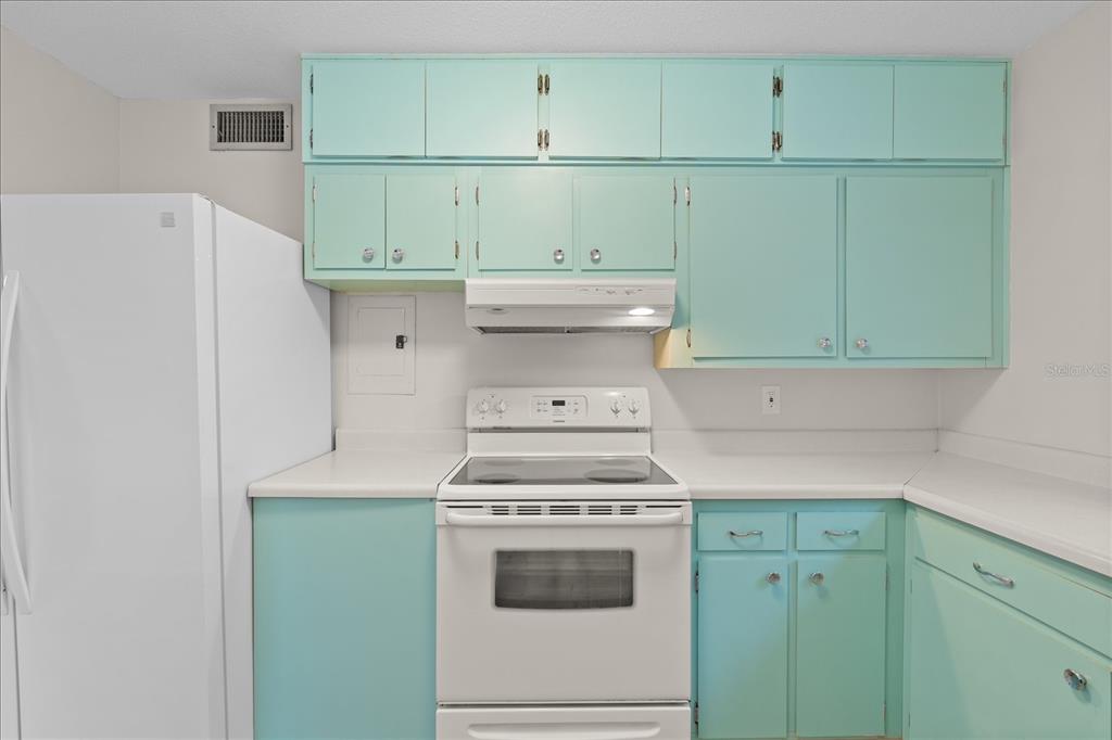 6010 LILLI WAY UNIT 6010, BRADENTON, FL — photo 4 of 21