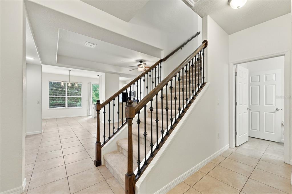 9649 SILVER BUTTONWOOD STREET, ORLANDO, FL — photo 4 of 36