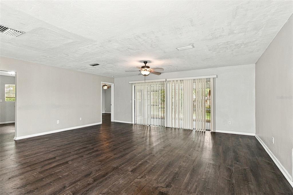 7219 CASCADE STREET, SPRING HILL, FL — photo 3 of 16