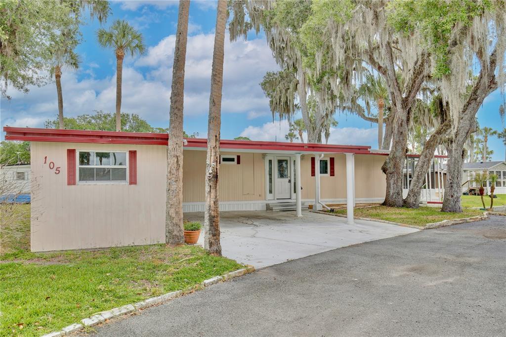 105 CANAL VIEW