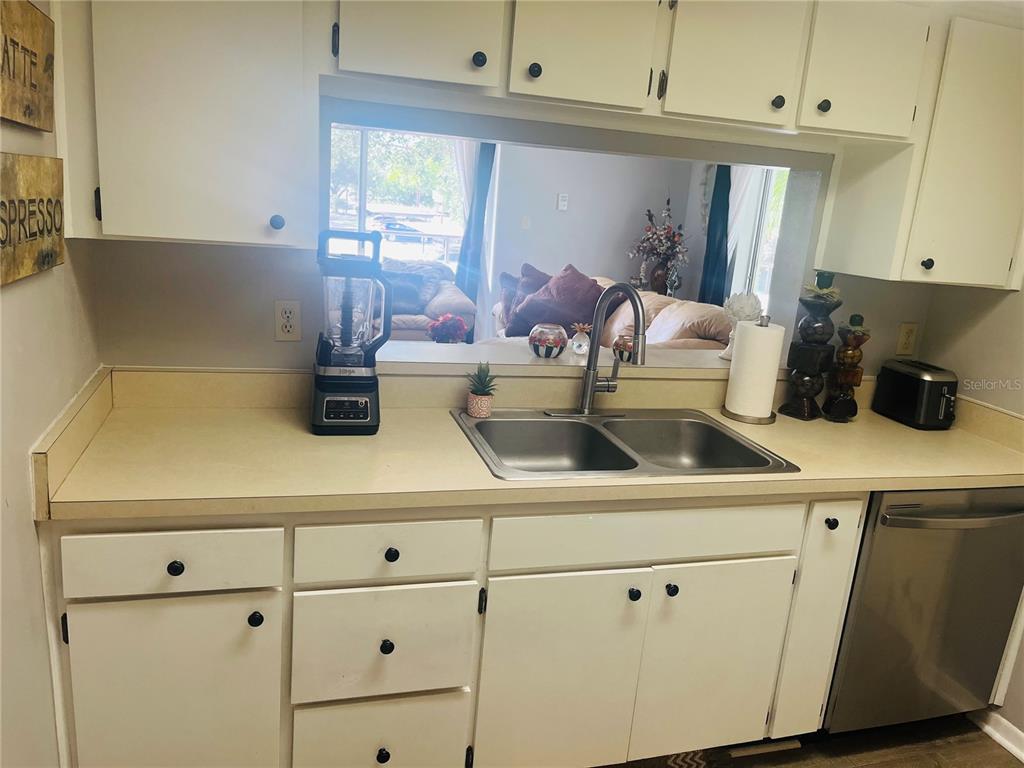 2583 COUNTRYSIDE BOULEVARD UNIT 3201