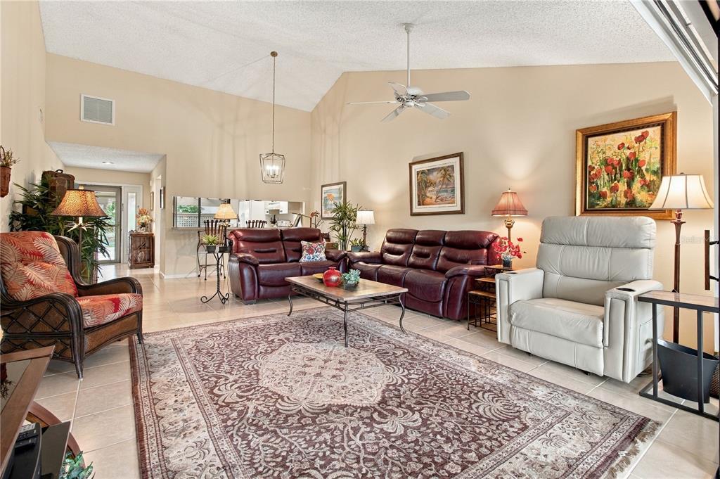 3123 SANDLEHEATH UNIT 4, SARASOTA, FL — photo 2 of 30