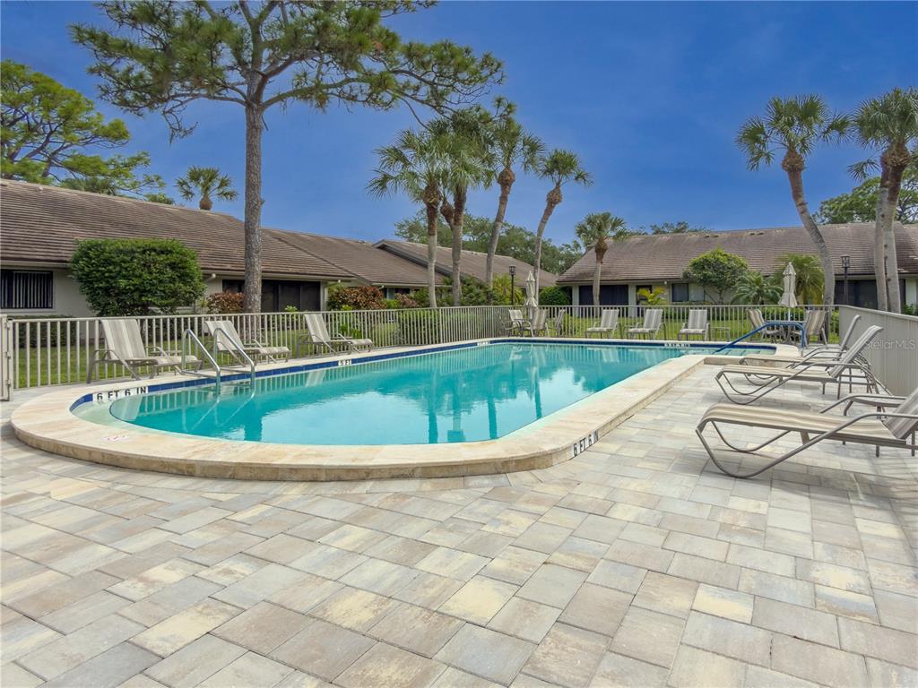 3123 SANDLEHEATH UNIT 4, SARASOTA, FL — photo 5 of 30