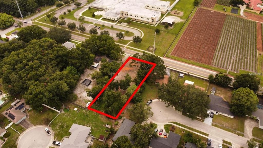 307 E ORLANDO AVENUE, OCOEE, FL — photo 4 of 11